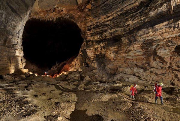 世界上最深的十个洞穴在哪里