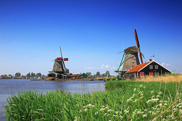 荷兰20%的国土面积都是人工填海